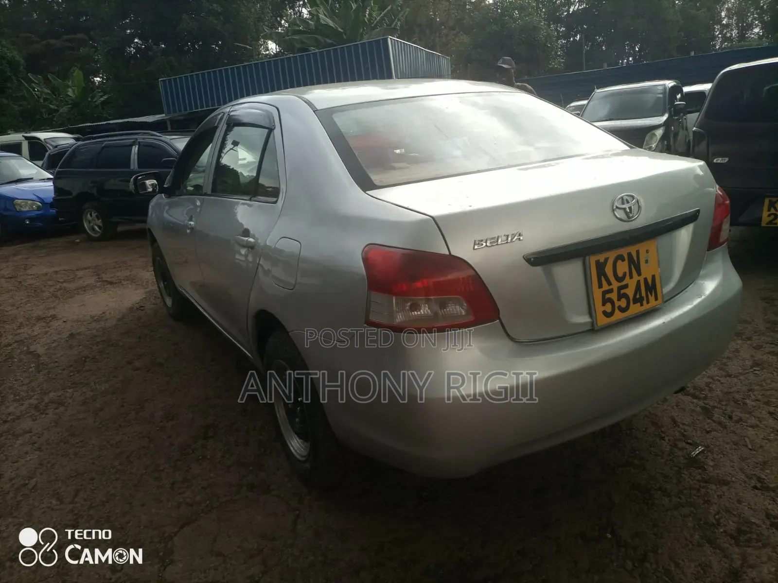 Toyota Belta 2011 Silver