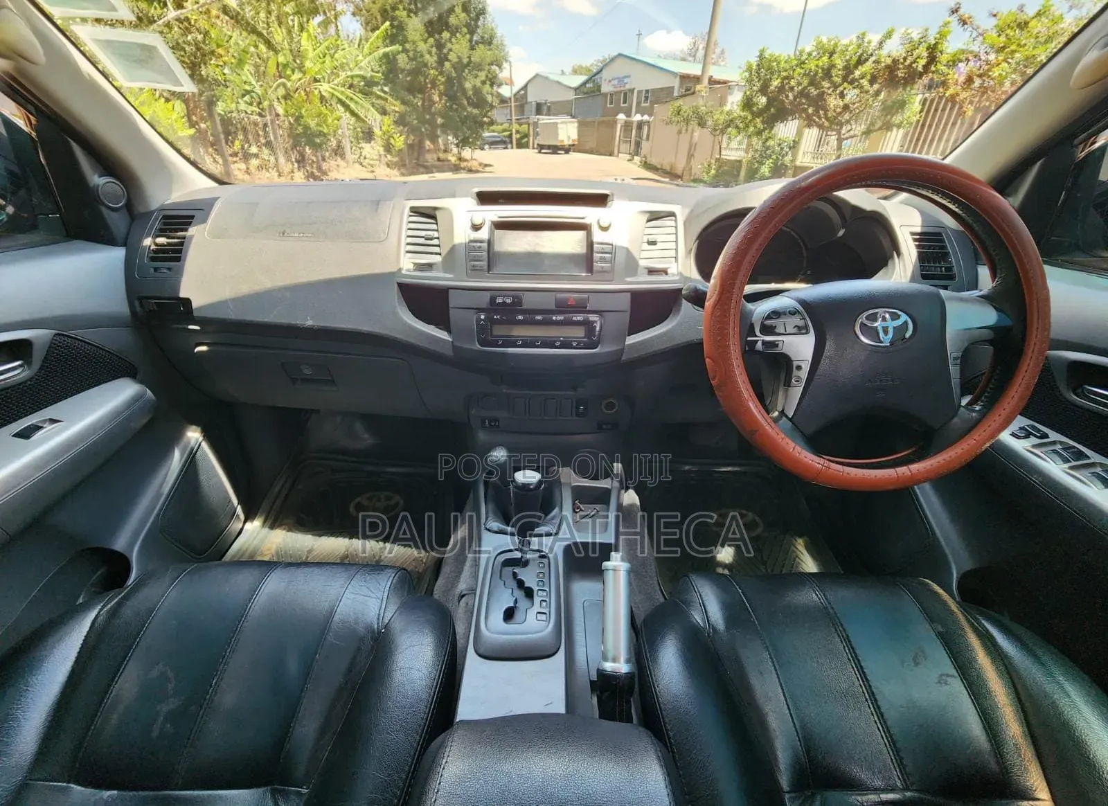 Toyota Hilux 2012 Black