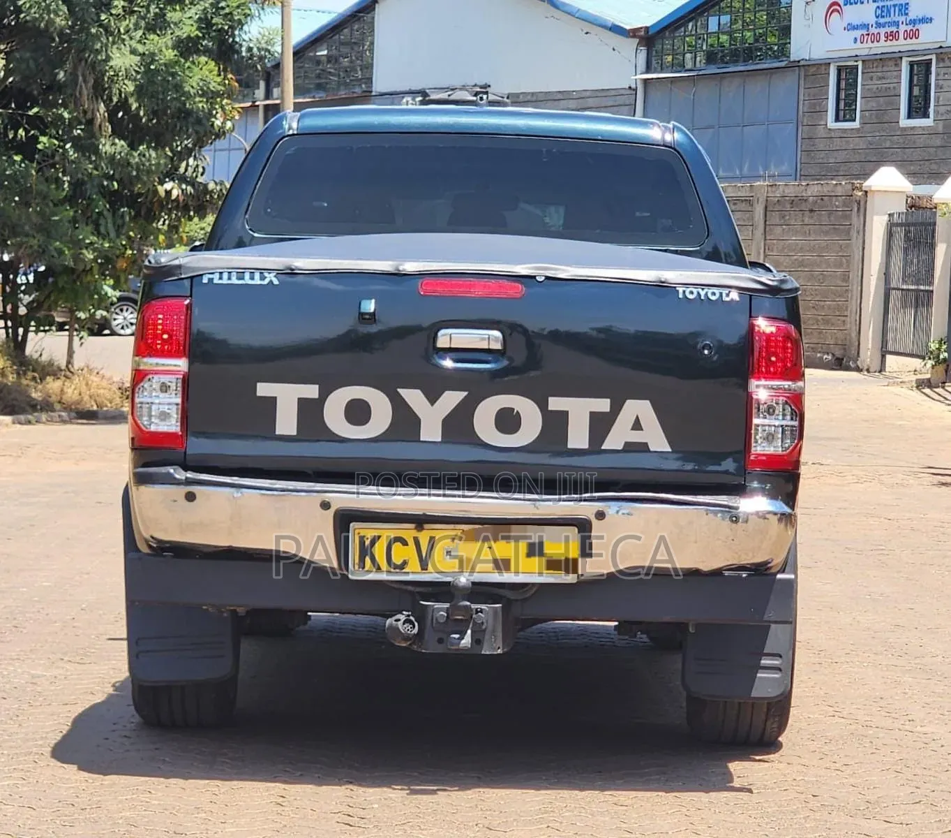 Toyota Hilux 2012 Black