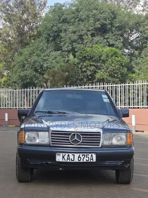 Mercedes-Benz W124 1989 Black
