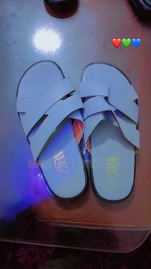 Slides Shoe