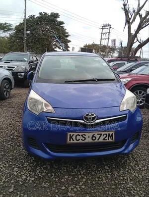 Toyota Ractis 1.5 FWD 2012 Blue