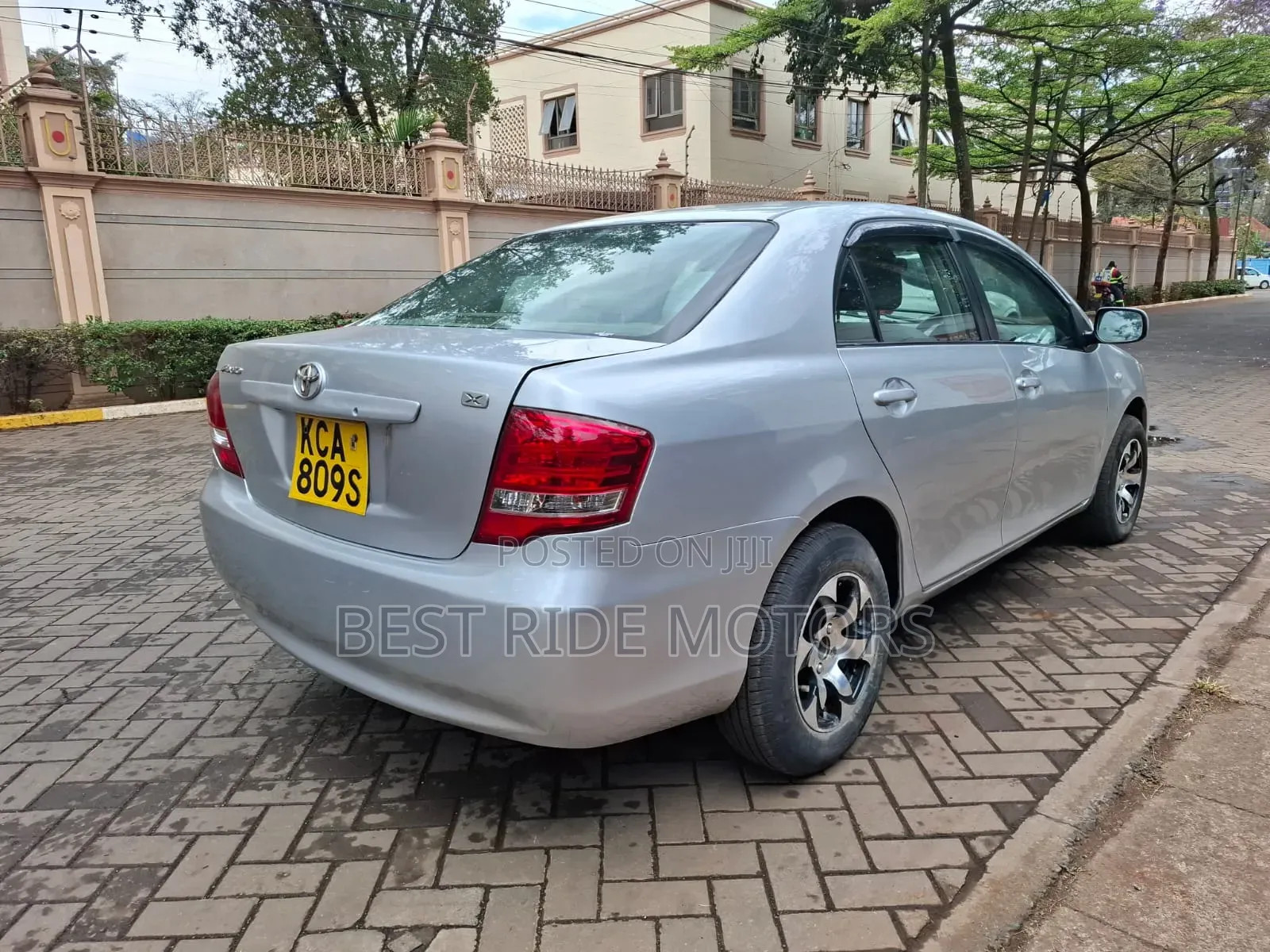 Toyota Axio 1.5 X 2WD 2009 Silver