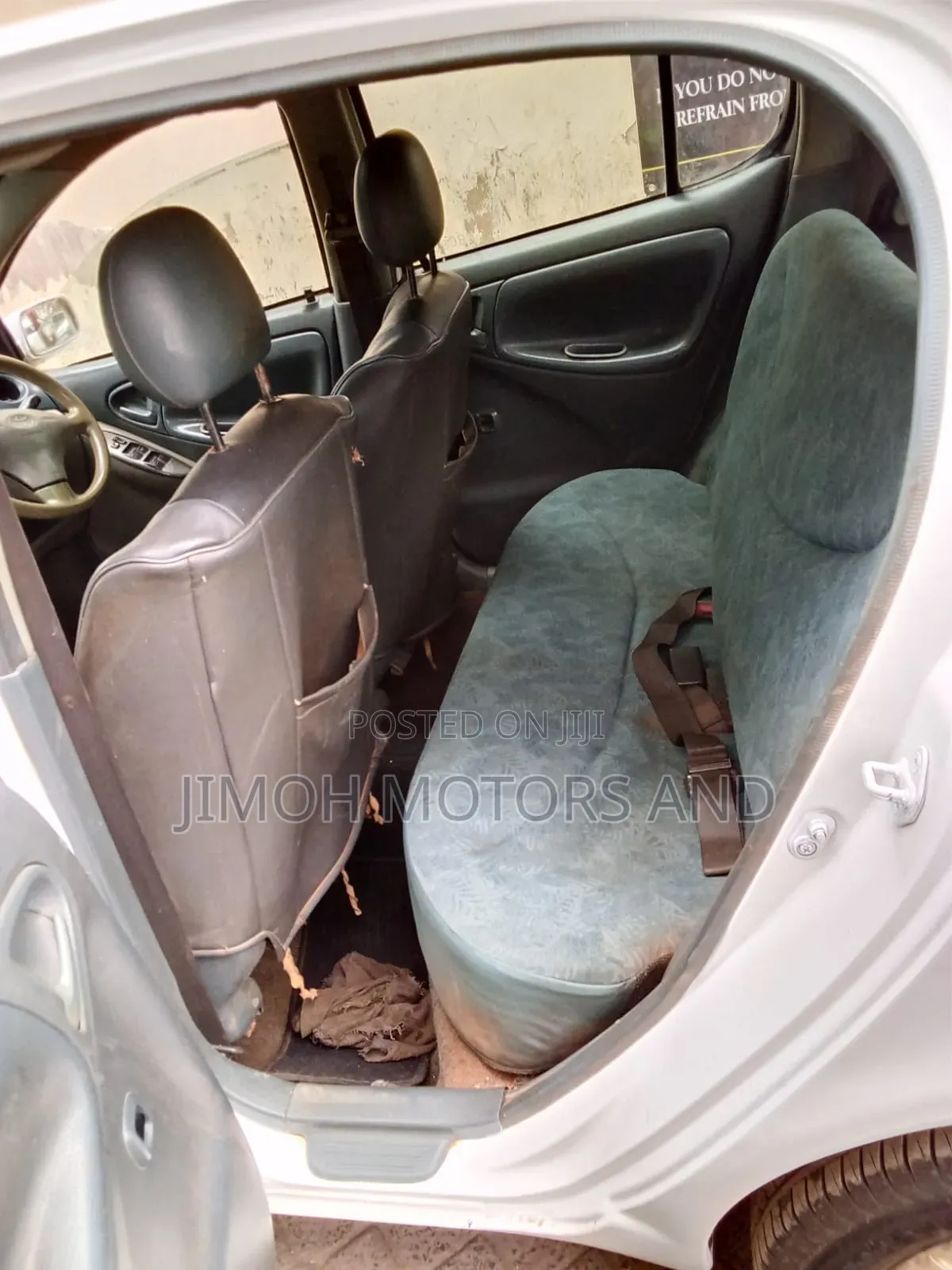 Toyota Vitz 2003 White