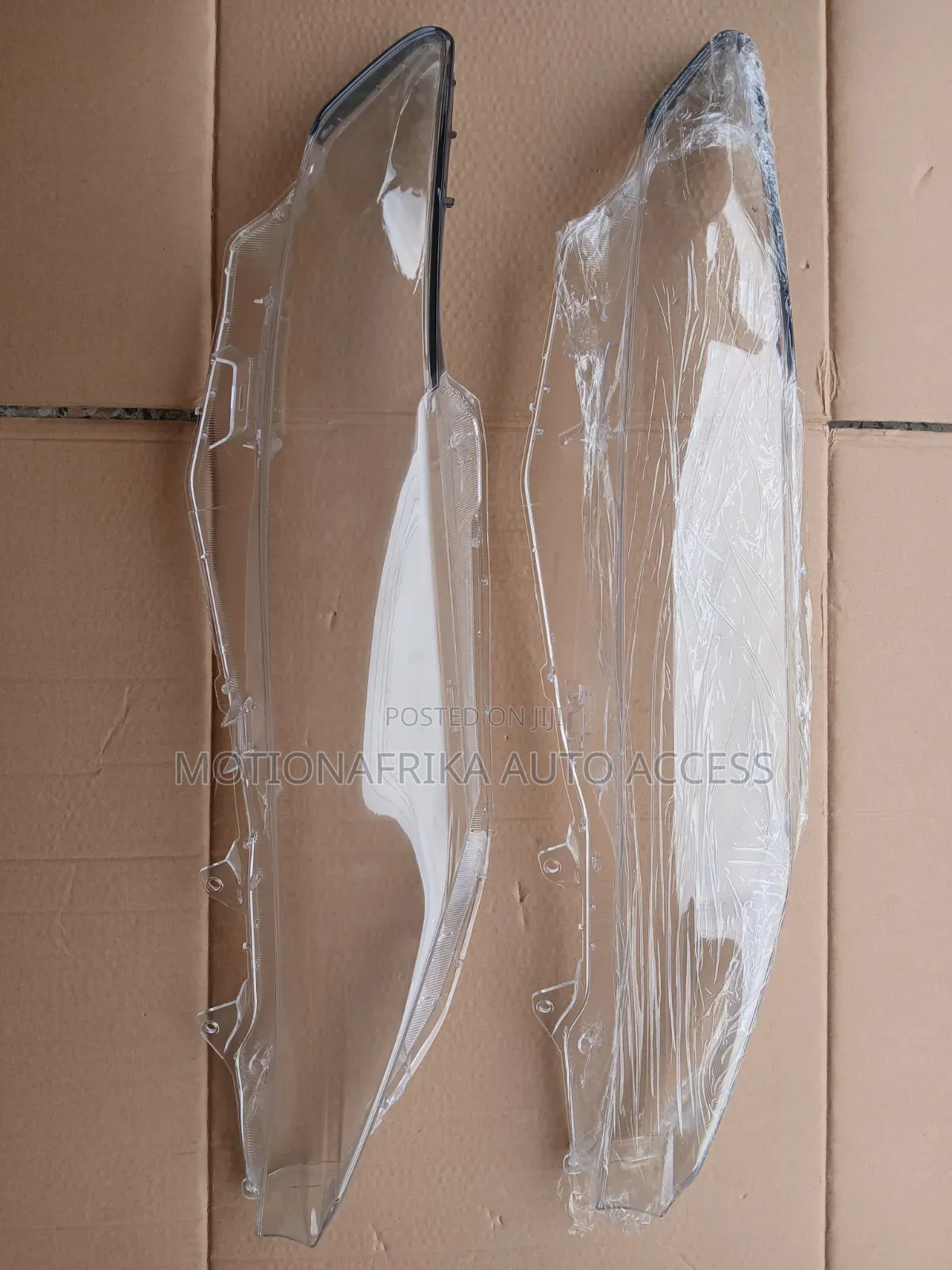 Harrier Headlamp Lens 2014-2018