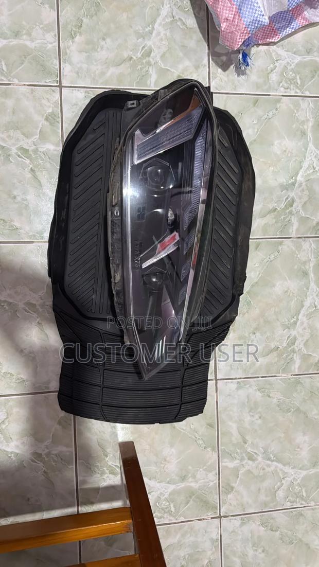Selling Headlights Golf Mk7 - main view