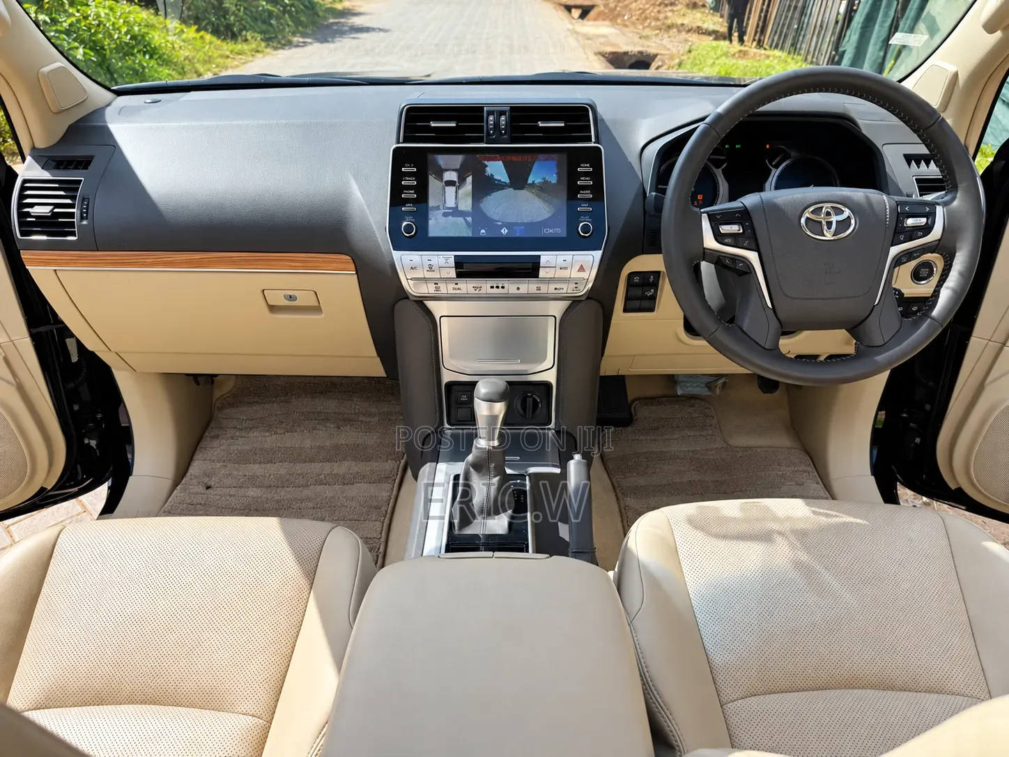 Toyota Land Cruiser Prado 2.8 2023 Black
