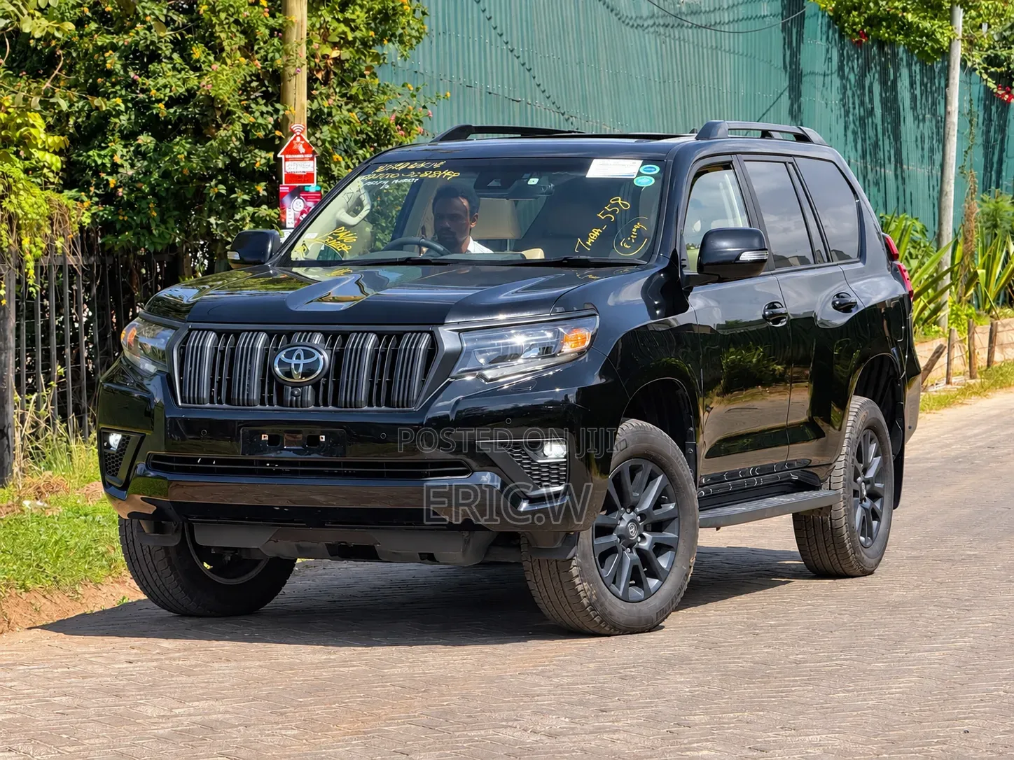 Toyota Land Cruiser Prado 2.8 2023 Black