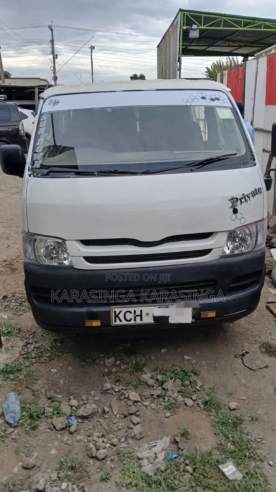 Toyota HiAce 2010 White