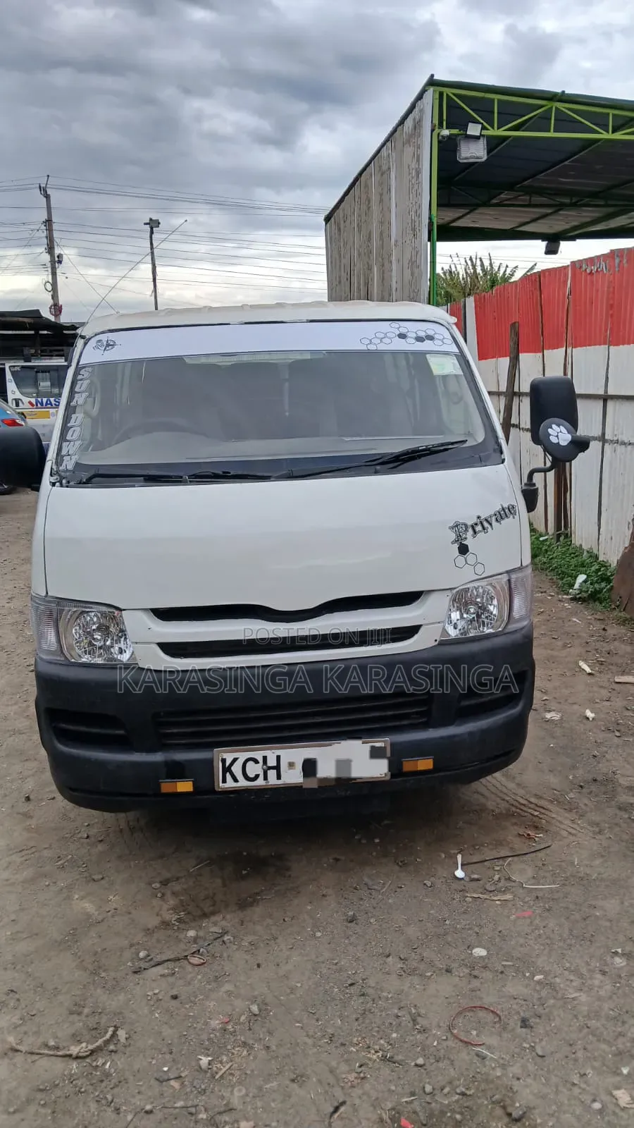 Toyota HiAce 2010 White