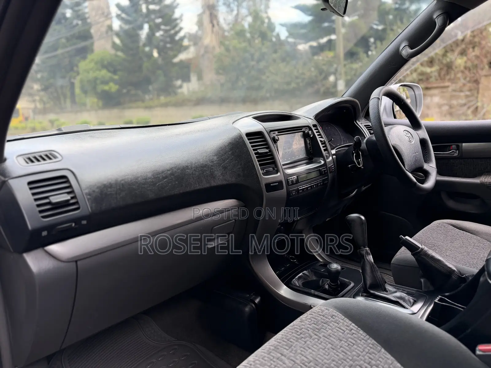 Toyota Land Cruiser Prado 2.7 5dr 2003 Silver