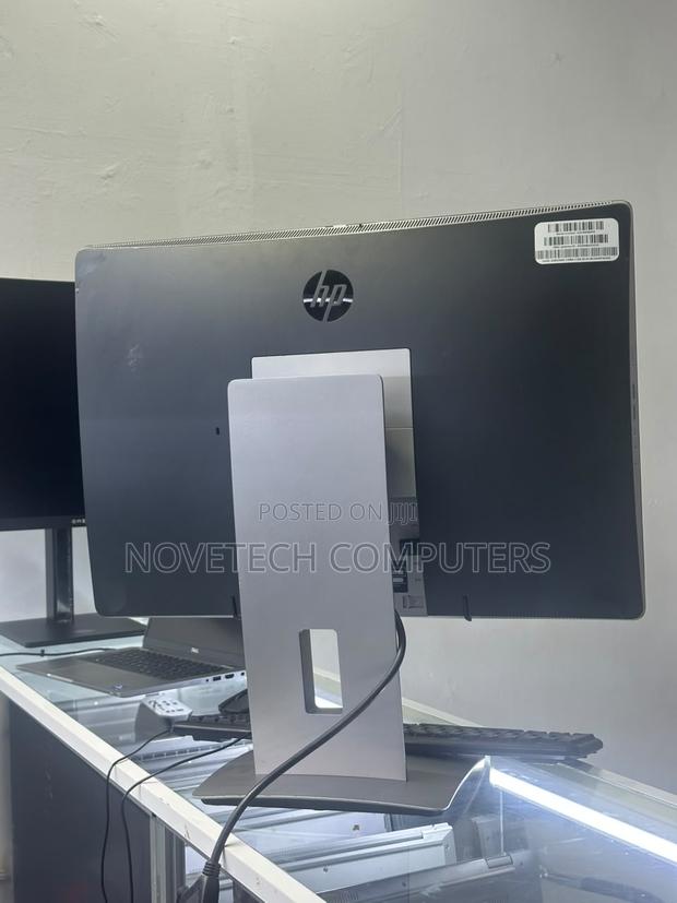 Desktop Computer HP EliteOne 800 8GB Intel Core i5 SSD 256GB - thumbnail 4