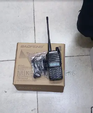 UV-82 Dual Frequency Walkie Talkie for Security and Outdoor