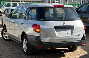 Nissan NV1500 2019 Silver