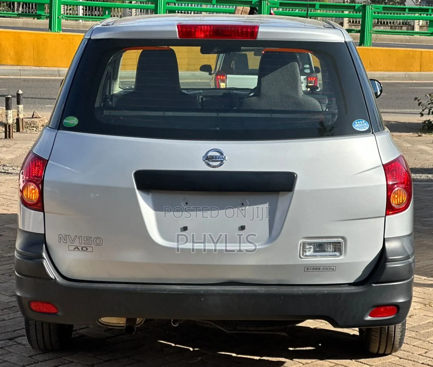 Nissan NV1500 2019 Silver