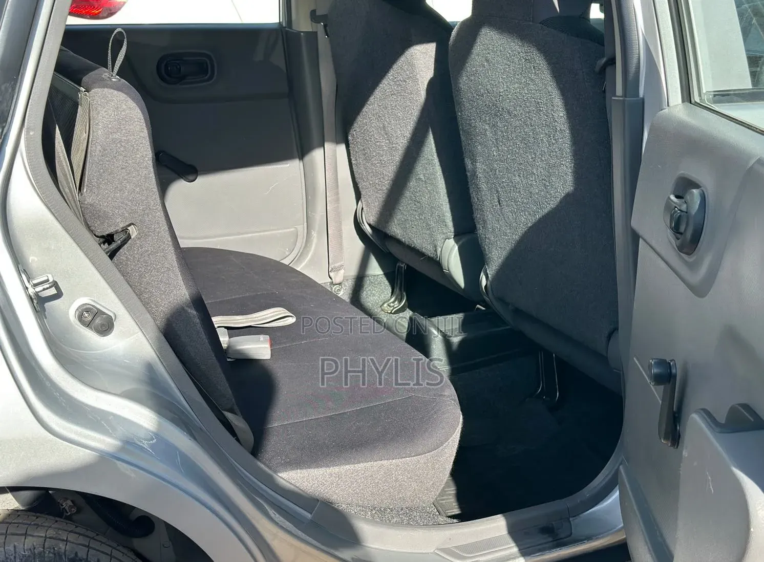 Nissan NV1500 2019 Silver