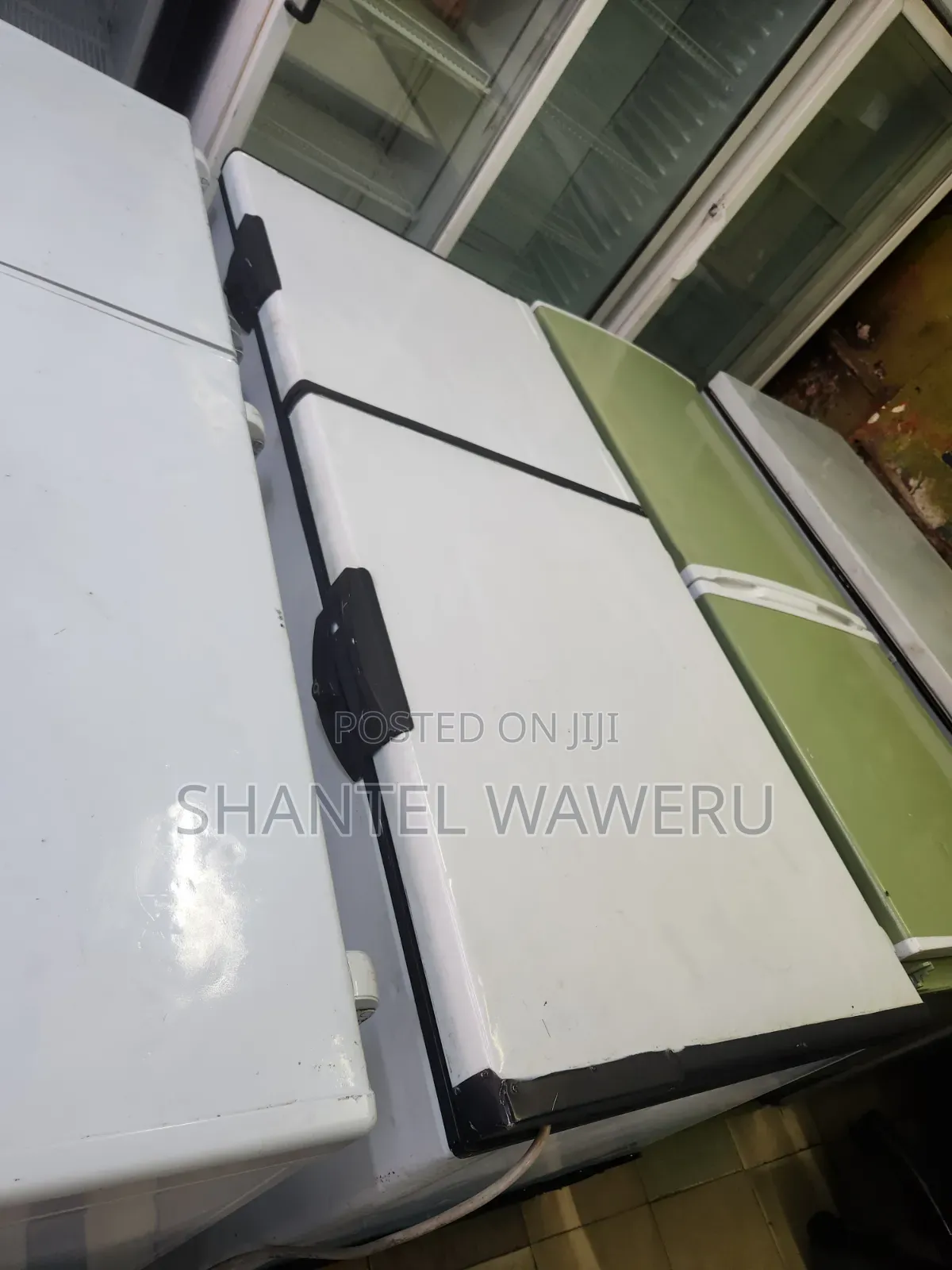 Deep Freezer 600litres White Hb2