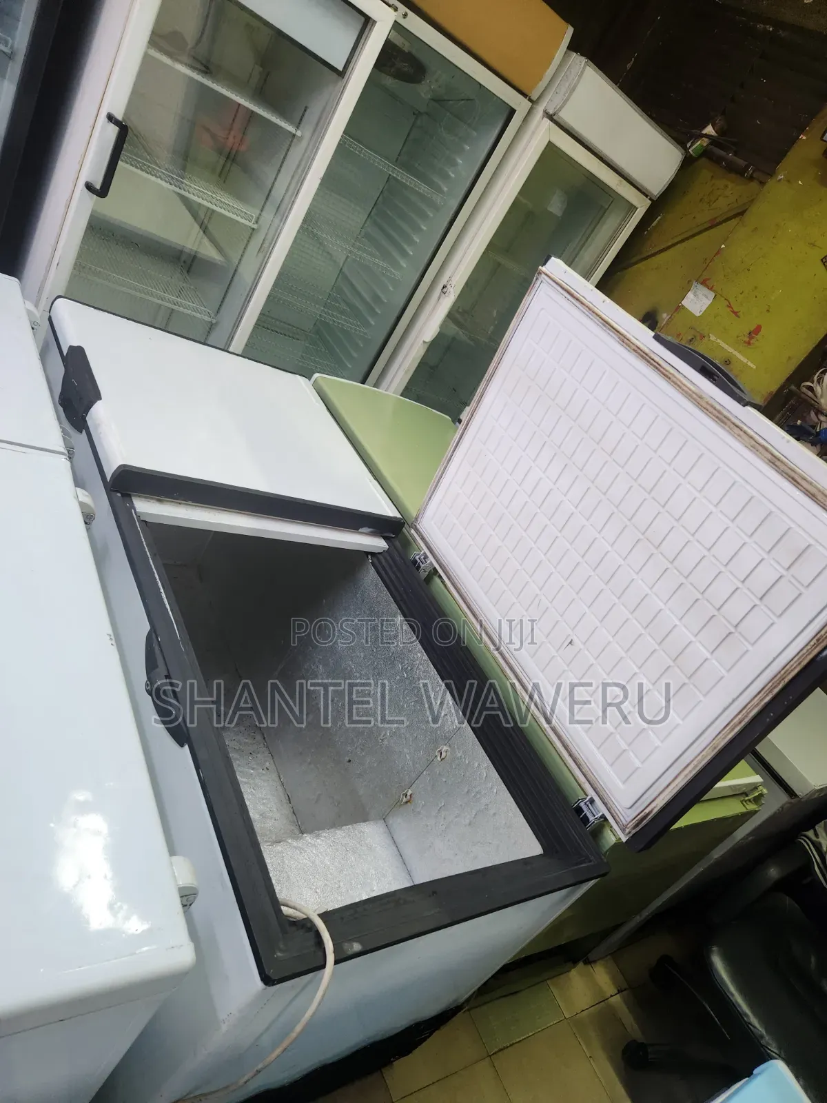 Deep Freezer 600litres White Hb2