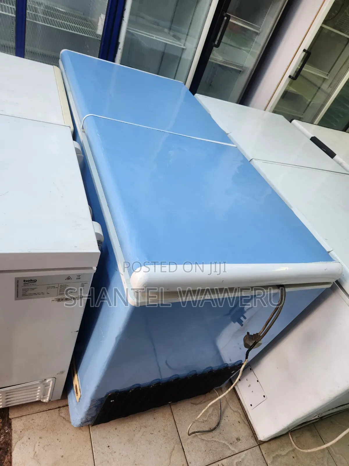Blue Deep Freezer D2r