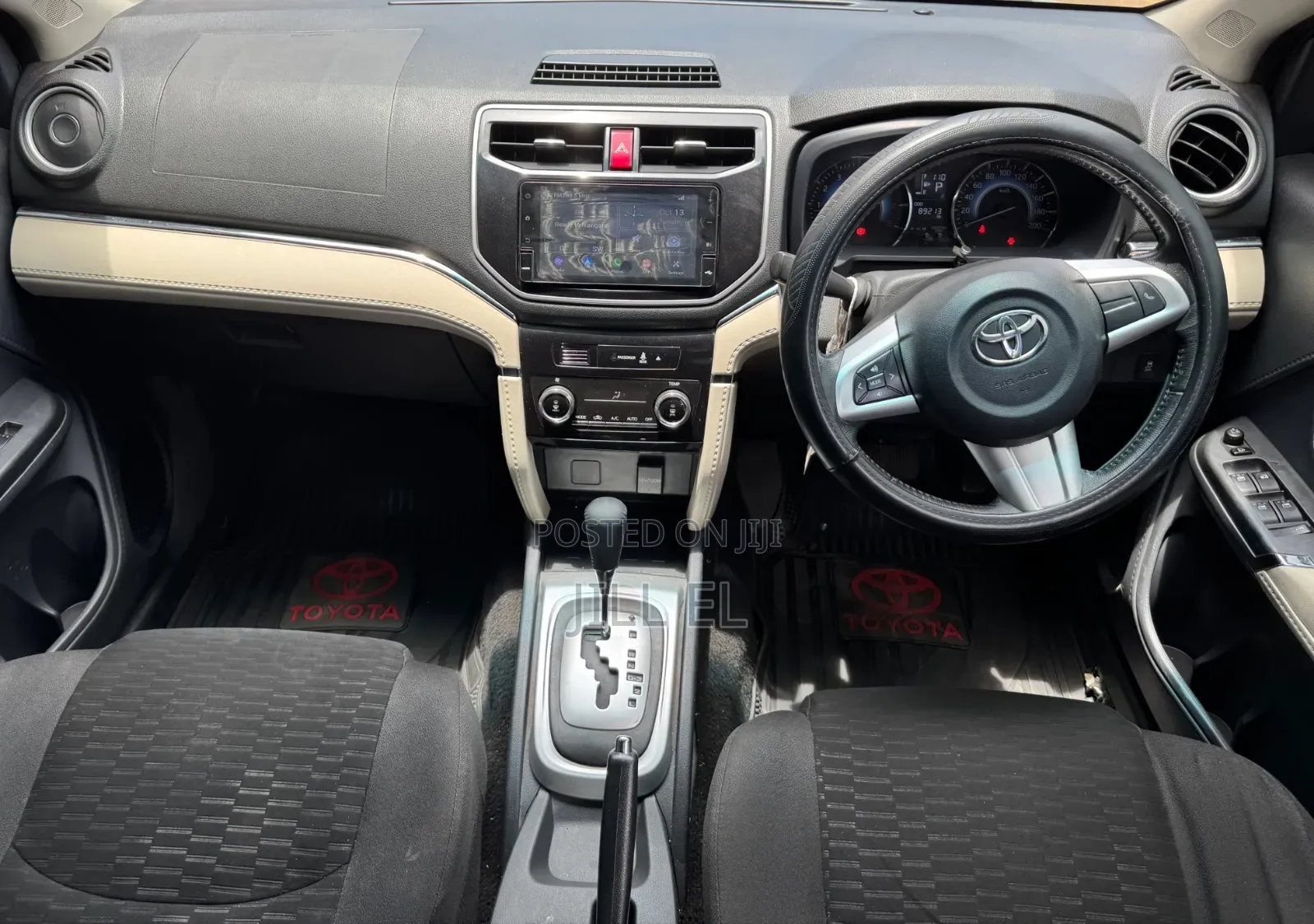 Mitsubishi Outlander 2.0 PHEV AWD 2016 Silver