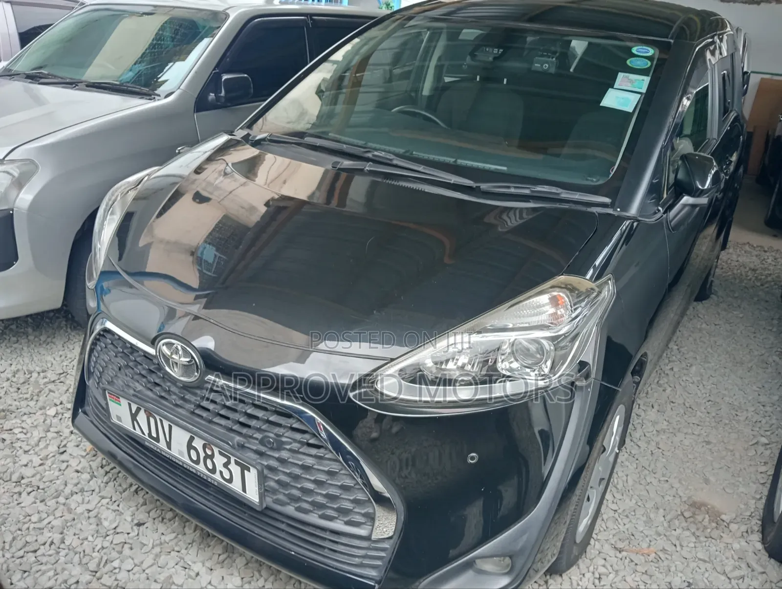 Toyota Sienta 2019 Black
