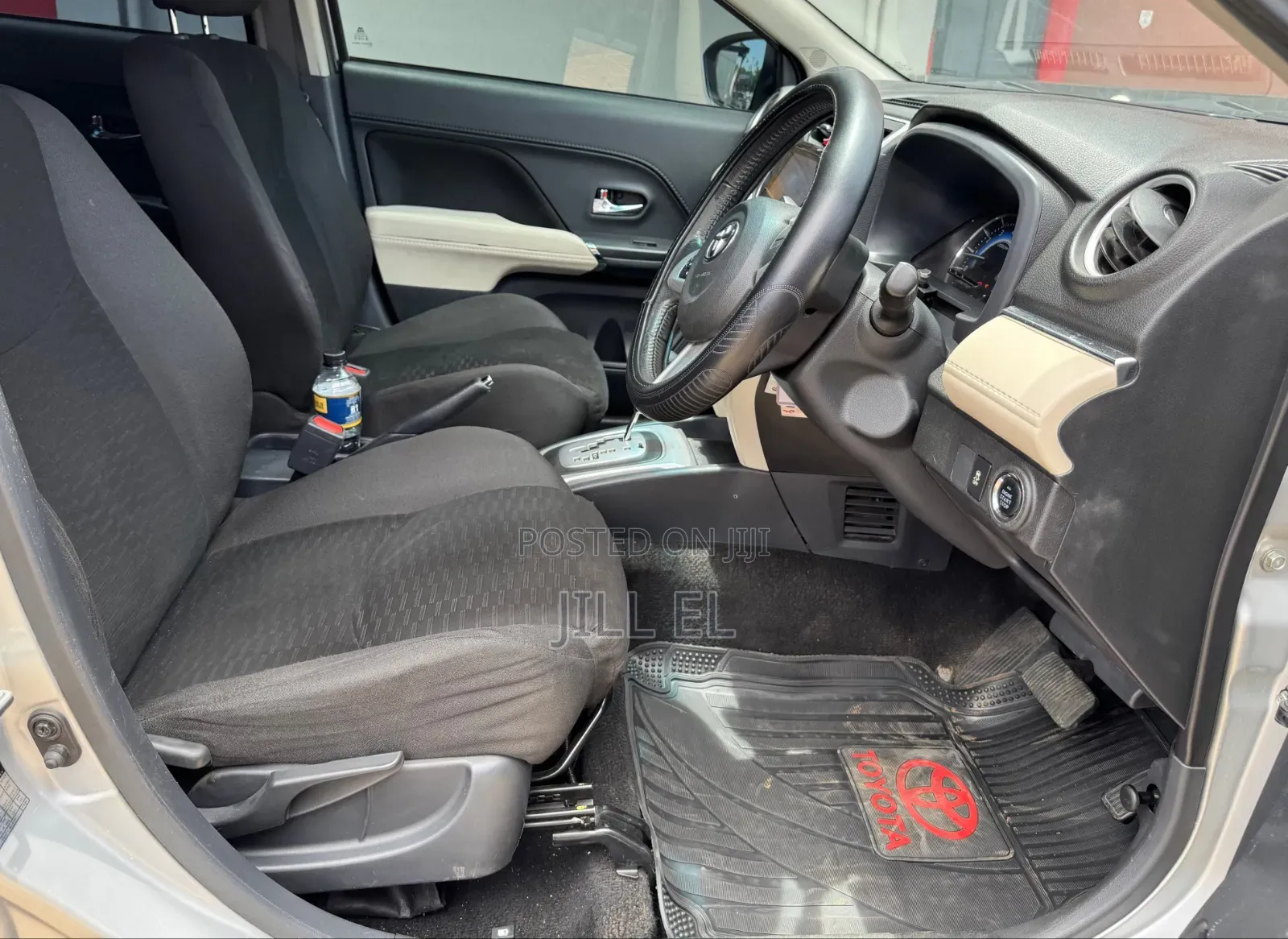 Mitsubishi Outlander 2.0 PHEV AWD 2016 Silver