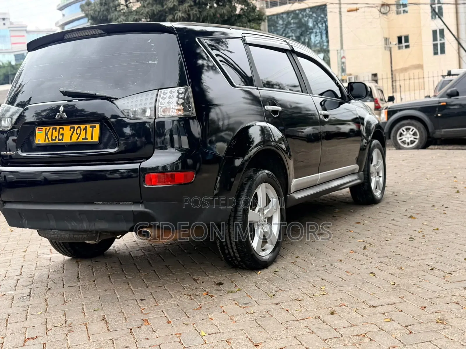 Mitsubishi Outlander 2009 Black