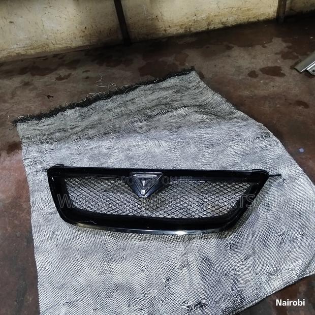 Toyota Caldina Choppa Model 2006 Grille (Mesh), Ex Japan Motor Part