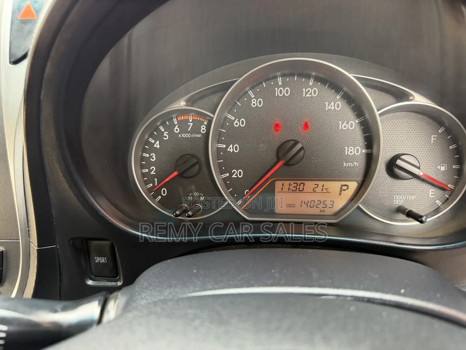 Toyota Ractis 2012 Silver