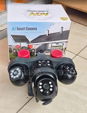 Three Lenses All Rotating PTZ Camera WIFI Solar Camera With Alarm Loud