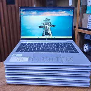Laptop HP ProBook 445 G8 8GB AMD Ryzen 5 SSD 256GB