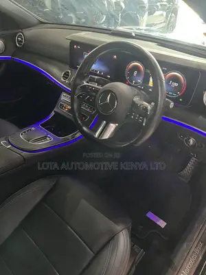 Mercedes-Benz E200 2021 Black