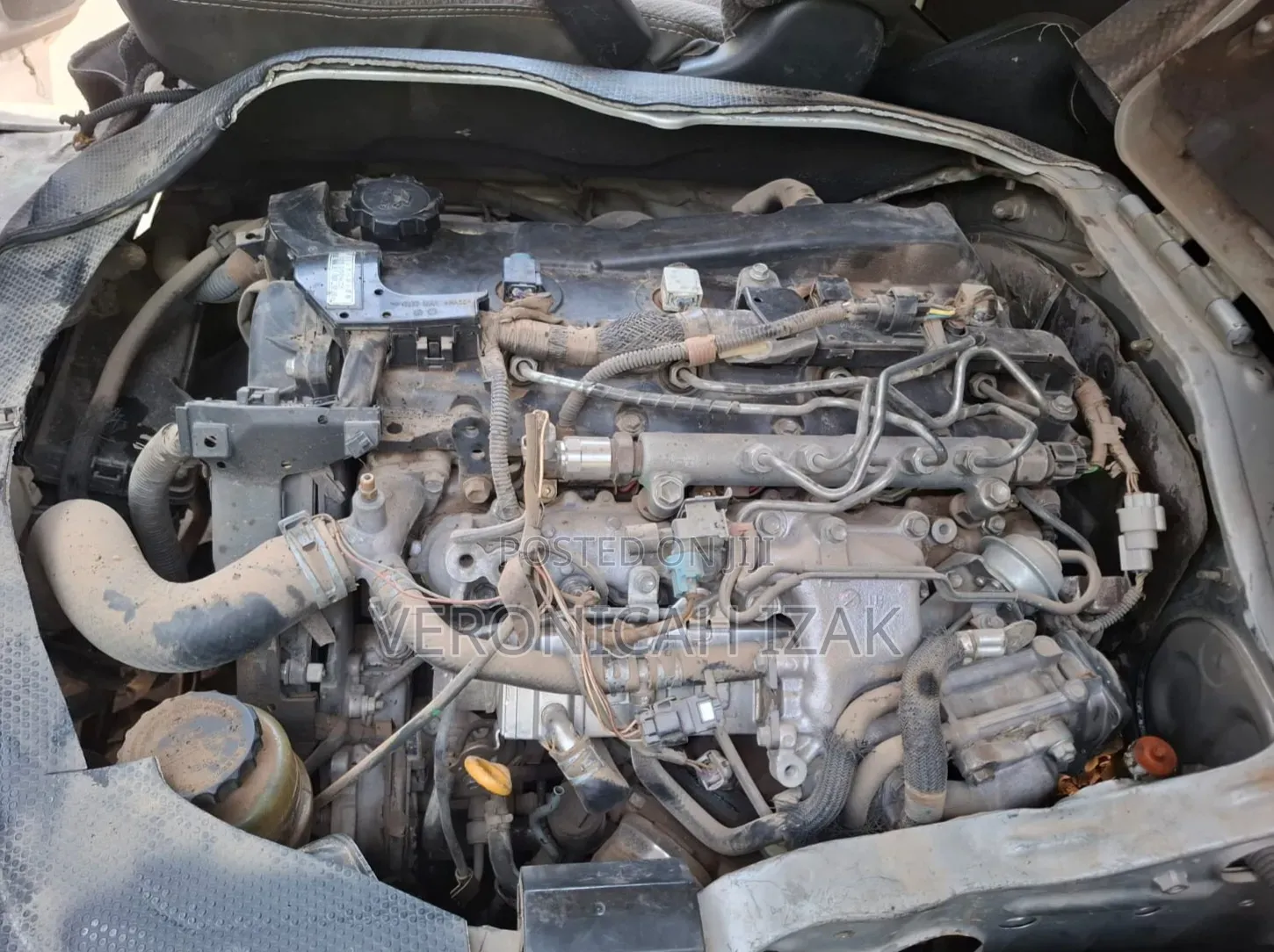 Toyota HiAce 2012 Silver