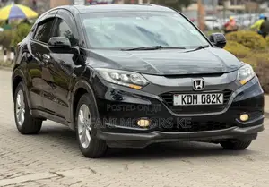 Honda Vezel 1.5 Hybrid 2WD 2015 Black
