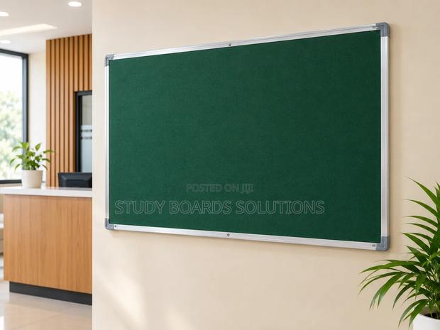 Spacious 120cmx90cm Notice Board– Ideal for Displaying 16 A4 Documents - main view