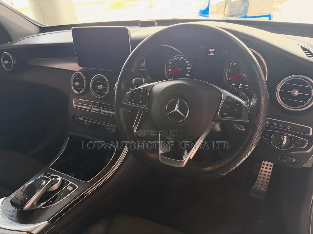 Mercedes-Benz GLC-Class 2019 Gray