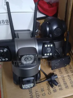 Triple Lens 4G Solar CCTV for Warehouse and Storage Protection