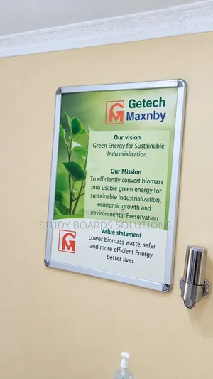 A1 Heavy-Duty Poster Frame – Professional Wall Display