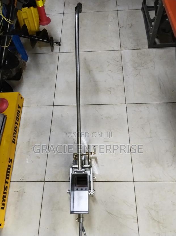 Road Marking Shoe, Marking Hopper - main view