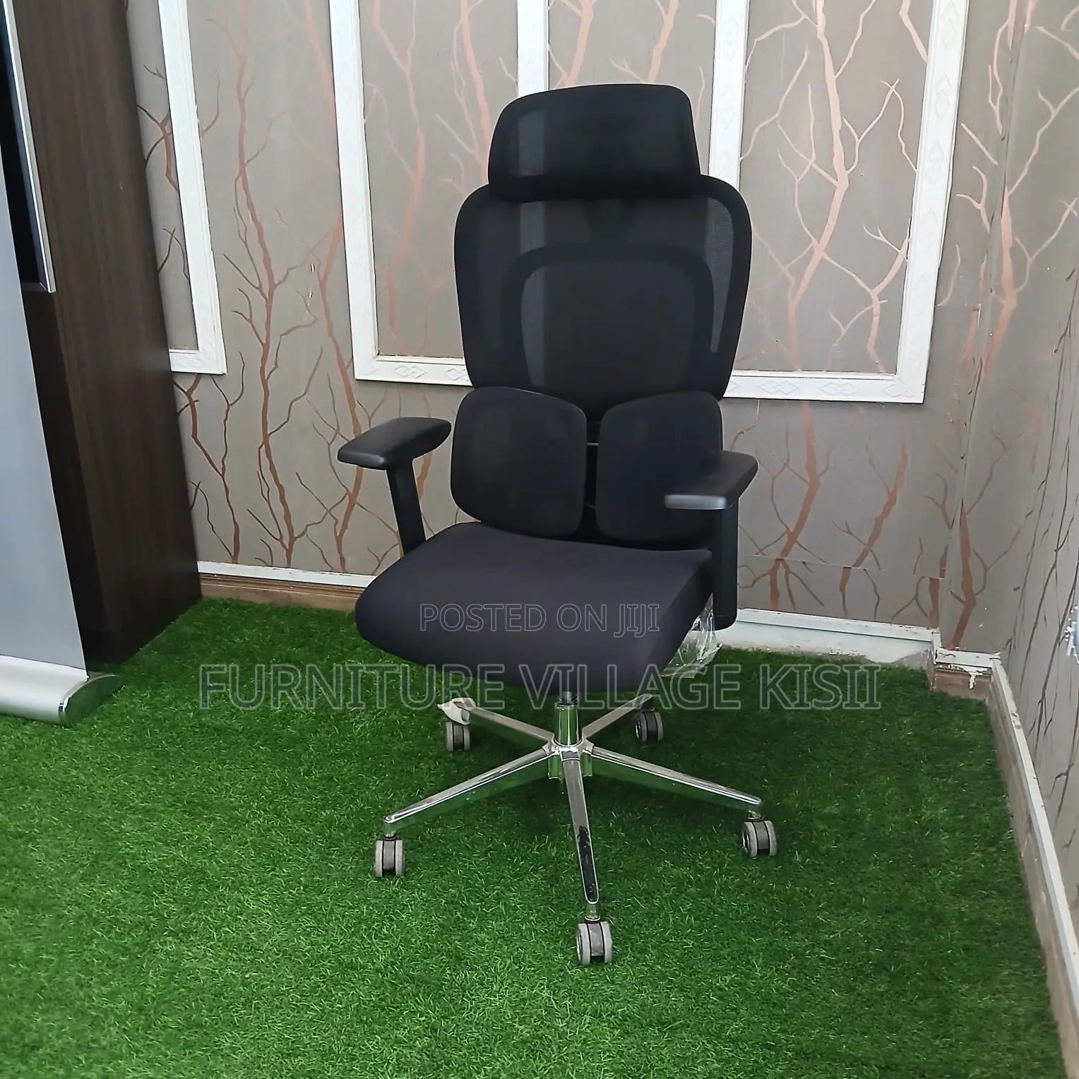 High-Back Office Orthopedic Chair