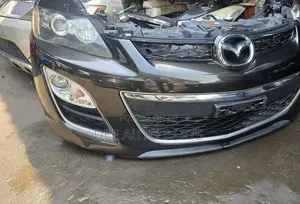 Mazda Cx7 2009 Nosecut.