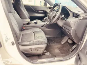Toyota Harrier 2020 Pearl