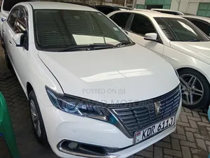 Toyota Premio 2017 White