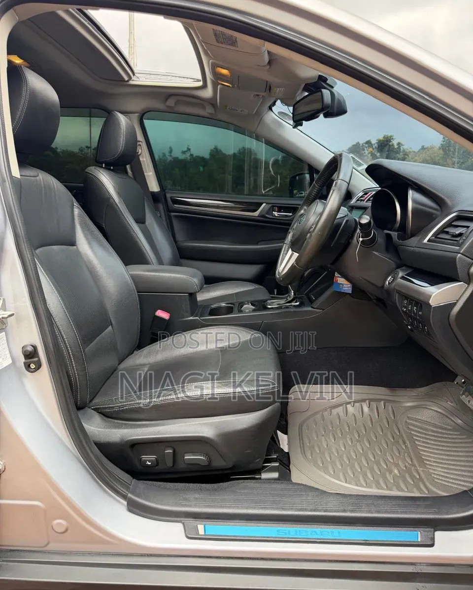 Subaru Outback 2016 Silver
