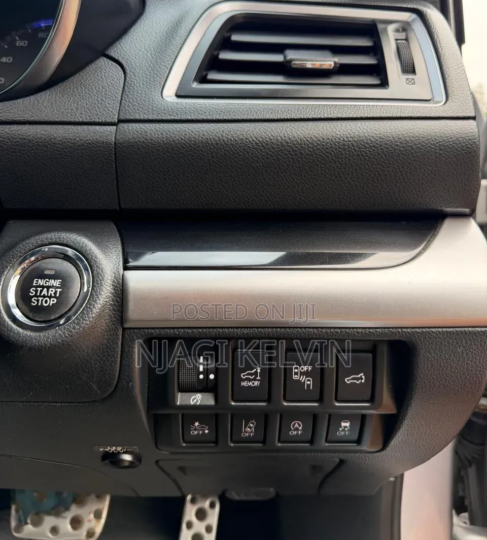 Subaru Outback 2016 Silver