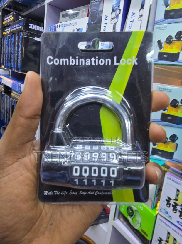 Five Digit Number Lock With Resettable Code and Strong Shackle - main view