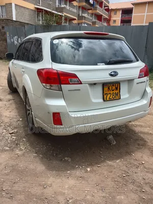 Subaru Outback 2013 White