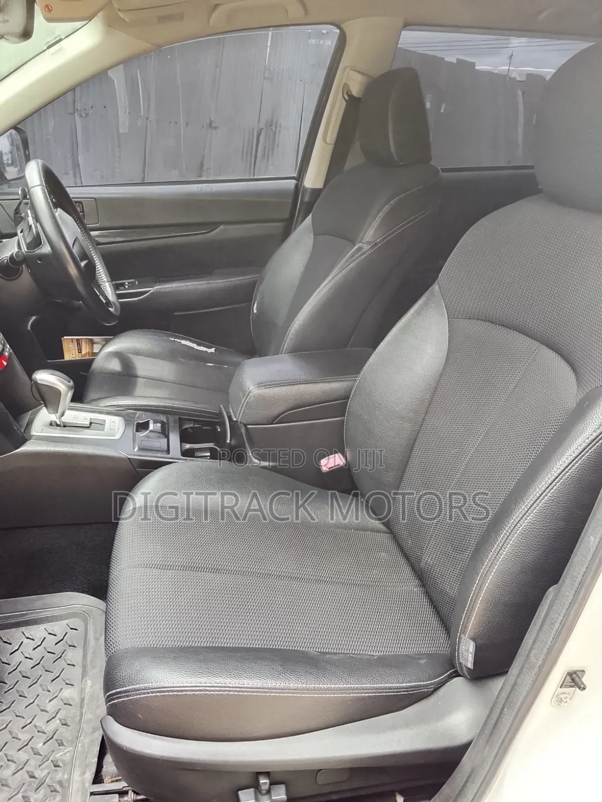Subaru Outback 2013 White