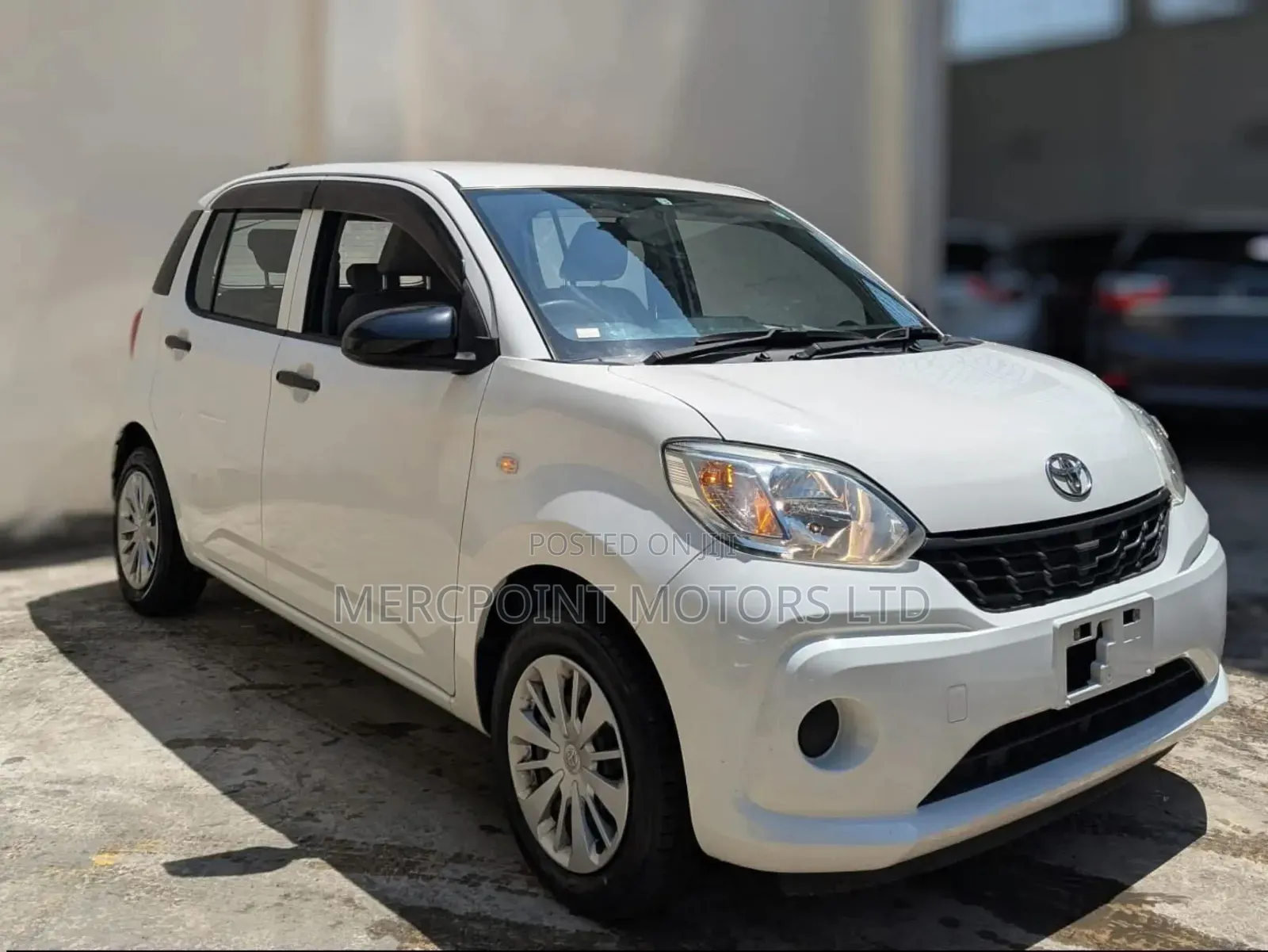 Toyota Passo 2020 White