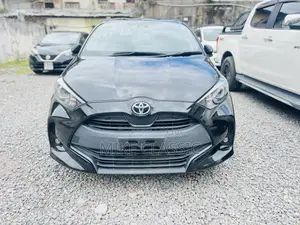 Toyota Yaris 2019 Black
